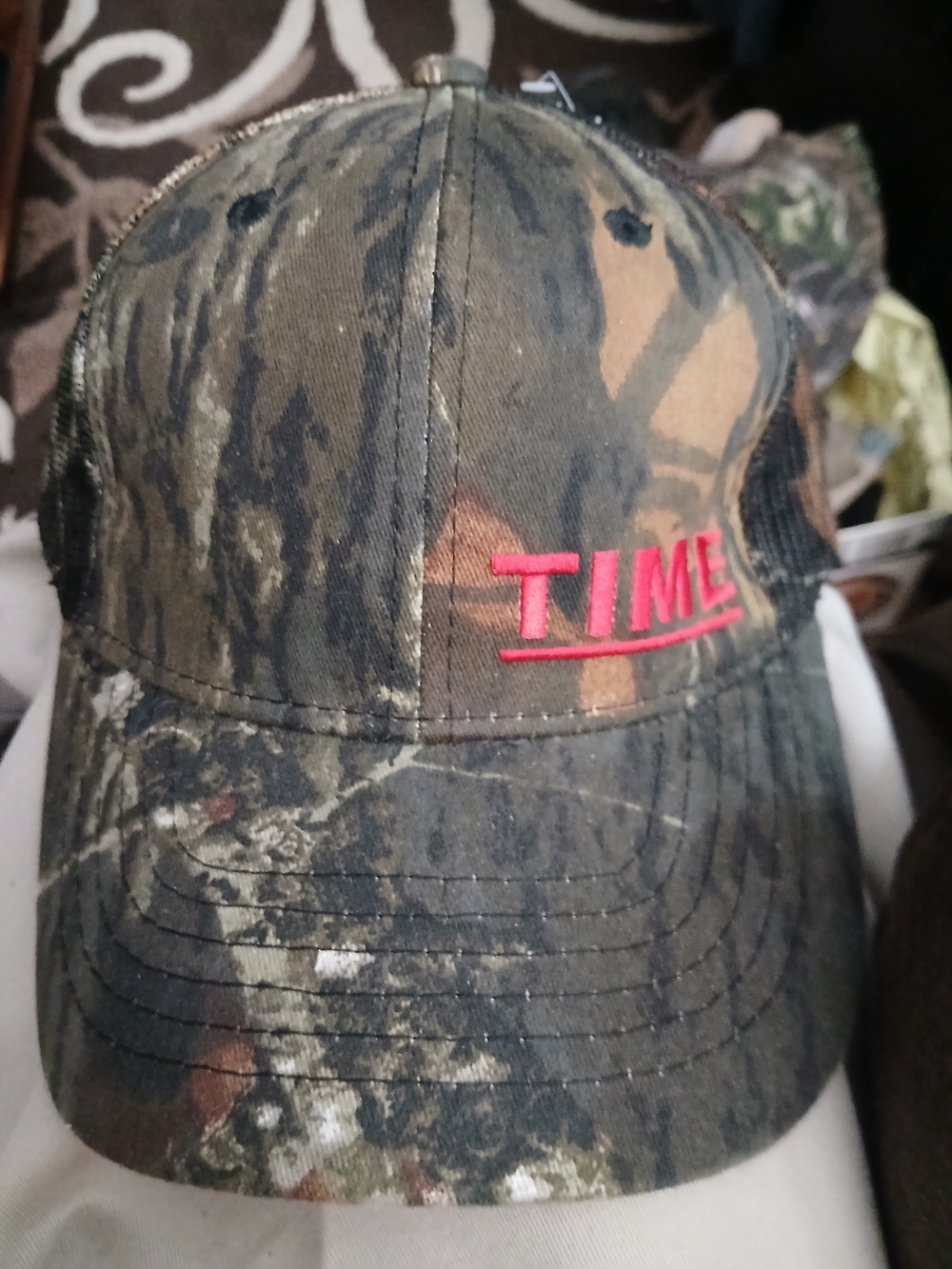 Camouflage Baseball Cap in Green with Pink Logo